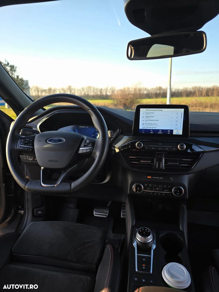 Ford Kuga 2.5 Duratec FHEV FWD ST Line - 15