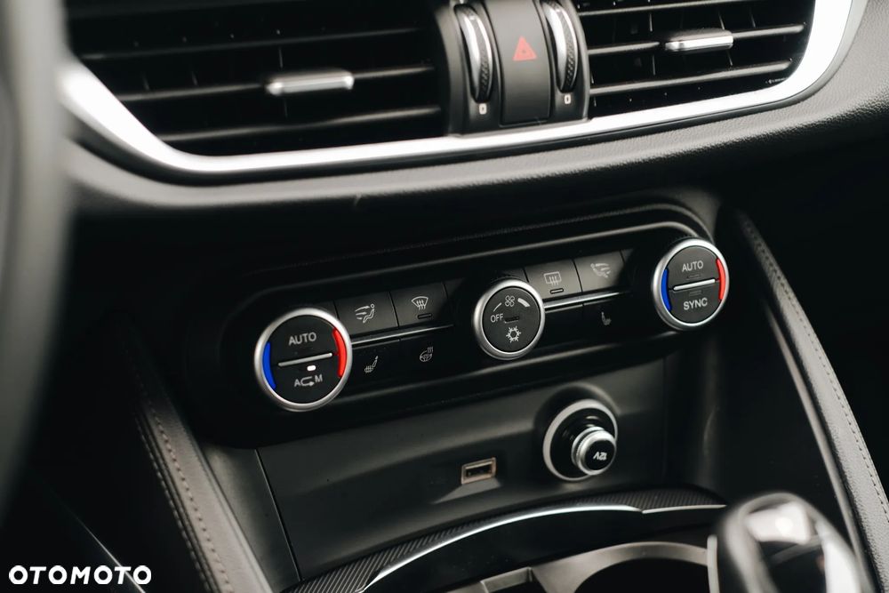 Alfa Romeo Stelvio 2.0 Turbo TI Q4 - 26