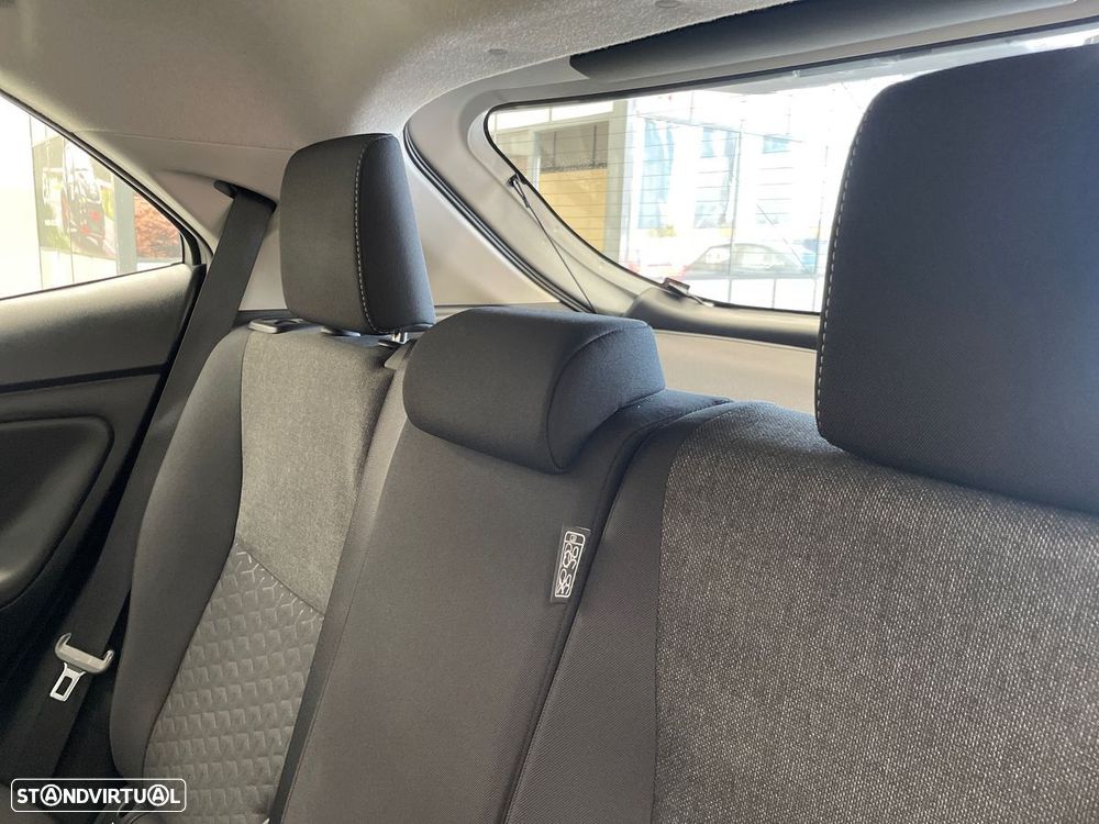 Toyota Yaris Cross 1.5 HDF Comfort Plus - 21