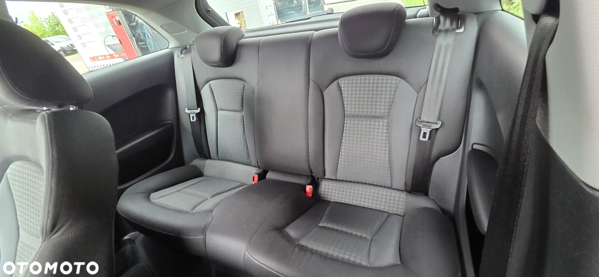 Audi A1 1.2 TFSI S line edition - 35