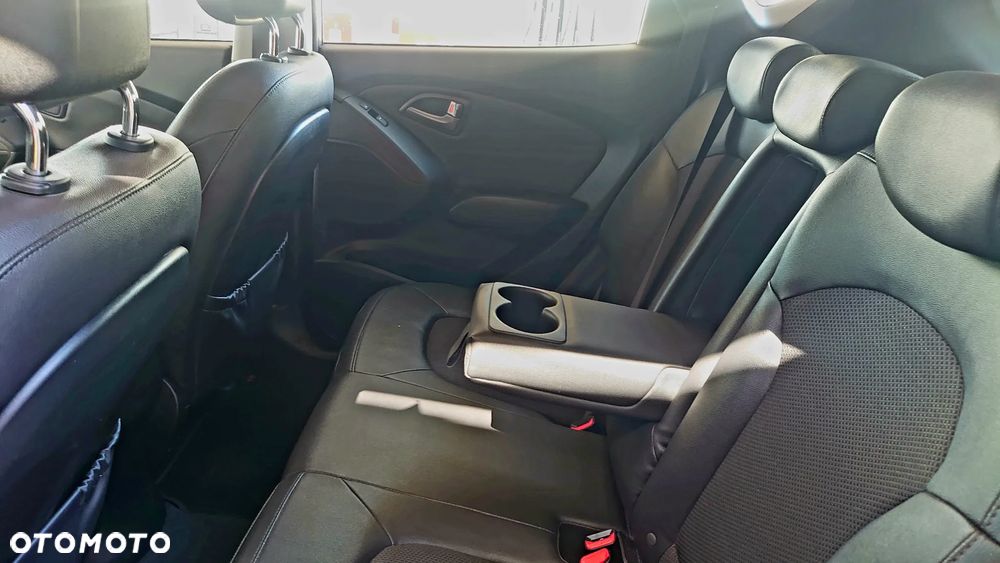 Hyundai ix35 1.6 2WD Fifa World Cup Edition - 28