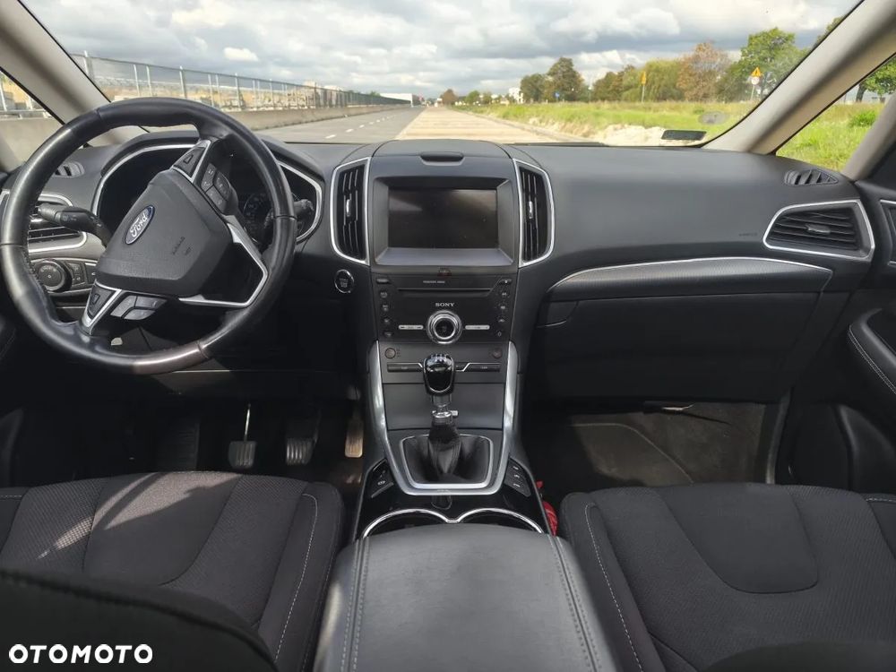 Ford S-Max 2.0 TDCi Titanium - 9