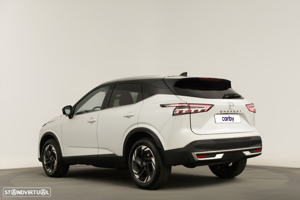 Nissan Qashqai 1.3 DIG-T N-Connecta LED Xtronic - 3
