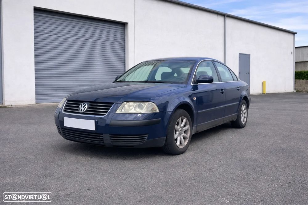 VW Passat - 1