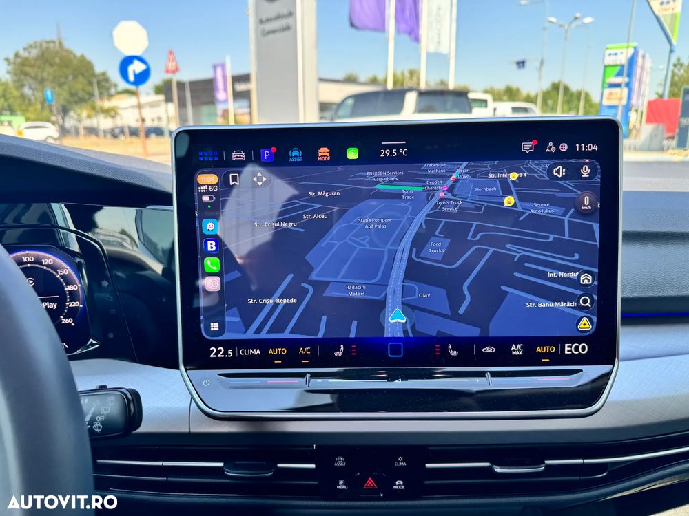 Volkswagen Golf 1.5 eHybrid OPF DSG Life - 9