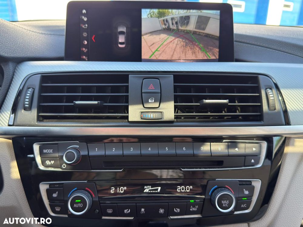 BMW Seria 3 320i Aut. M Sport - 32