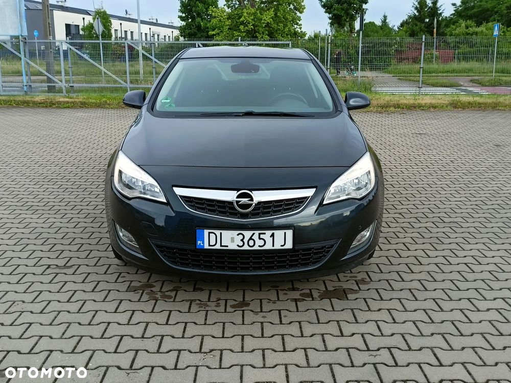 Opel Astra 1.4 Turbo Innovation - 11