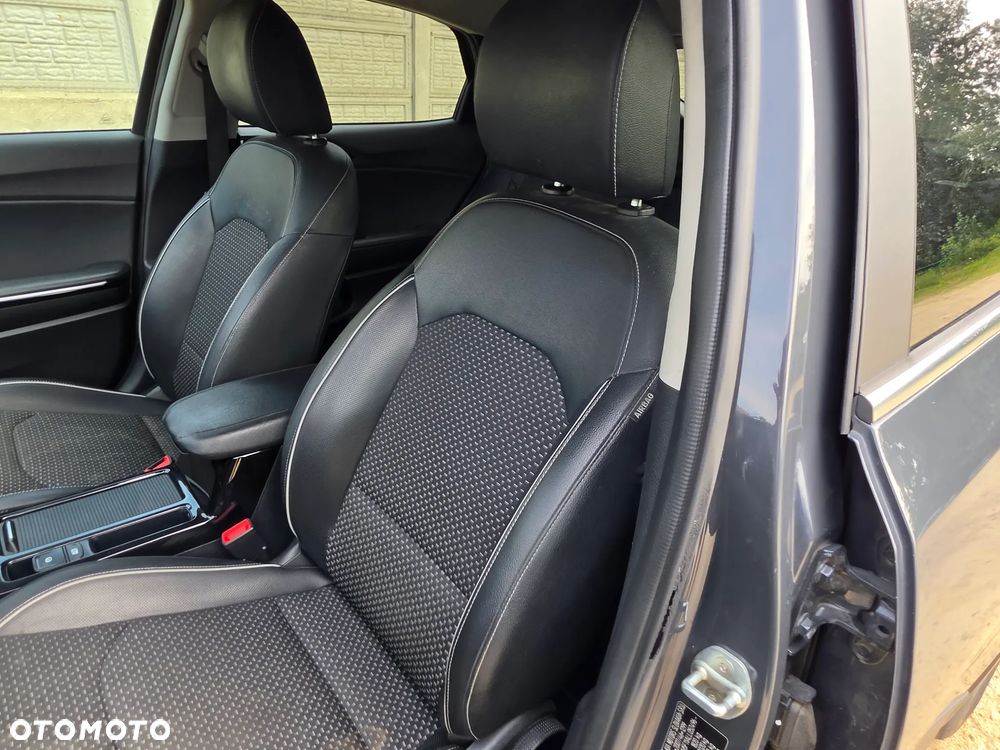 Kia XCeed 1.0 T-GDI OPF VISION - 10