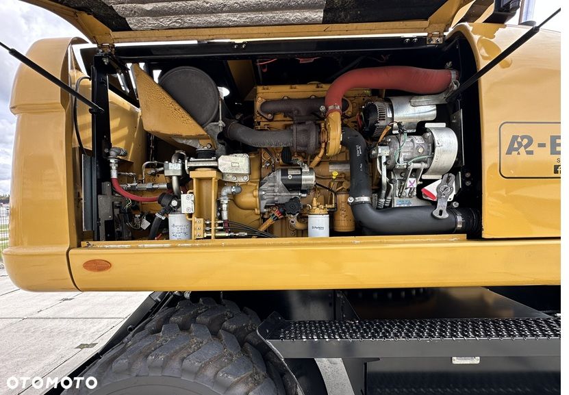 Caterpillar M313D * Podnoszona Kabina * A2-BUD * - 16