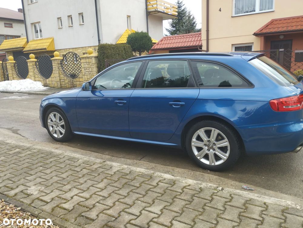 Audi A4 Avant 2.0 TFSI Attraction - 5