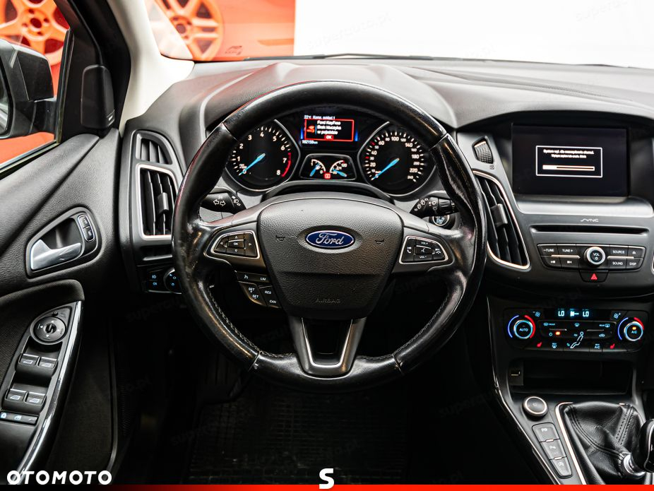 Ford Focus - 11