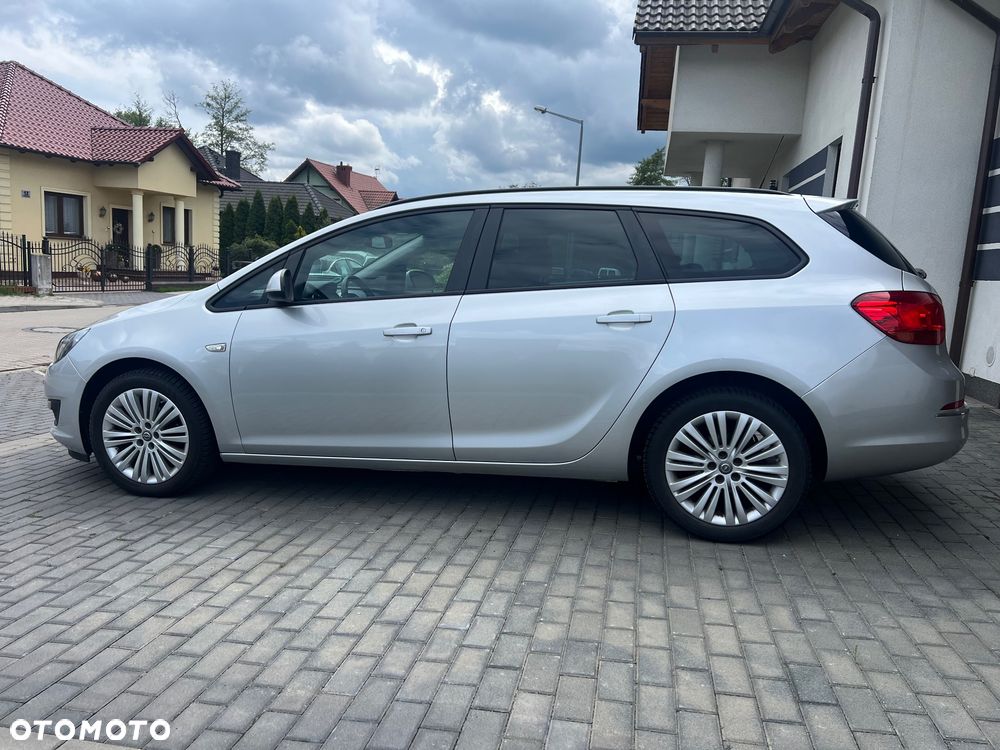 Opel Astra - 4