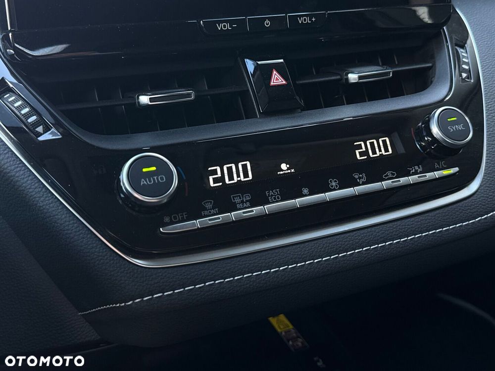 Toyota Corolla 1.8 Hybrid Style - 26