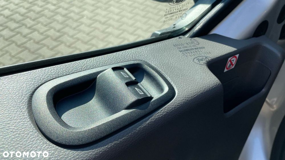 Ford transit Ford Transit VAN L3H2 130 KM M6 - 25