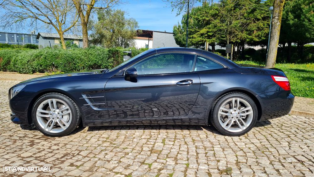 Mercedes-Benz SL 350 7G-TRONIC 2LOOK Edition - 23
