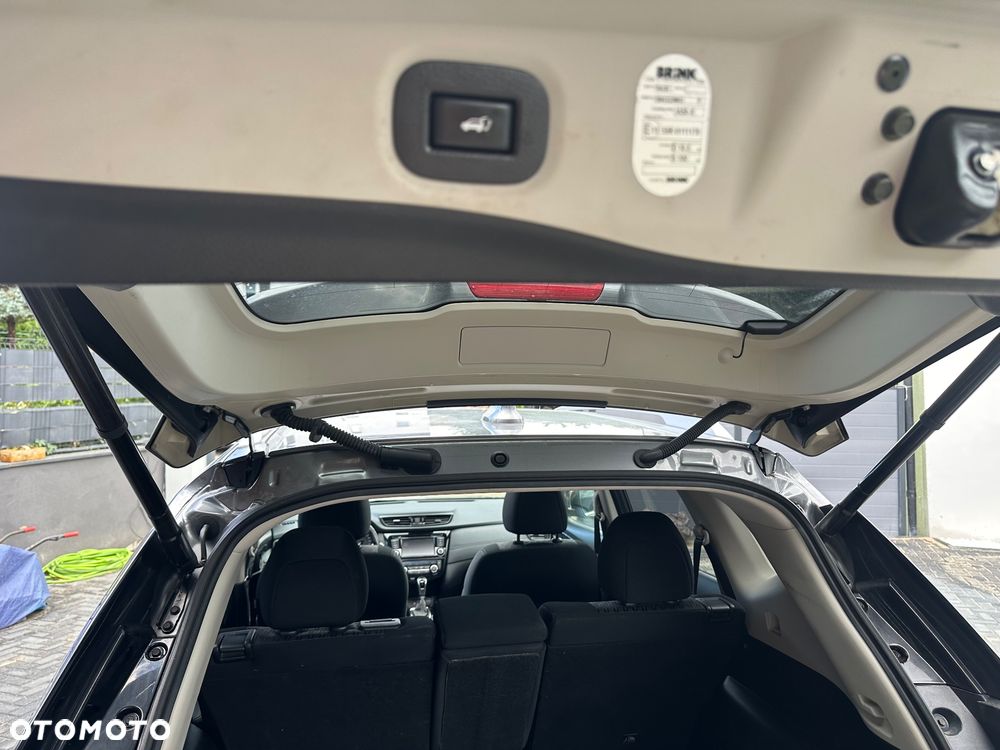 Nissan X-Trail 1.3 DIG-T Tekna 2WD DCT - 7