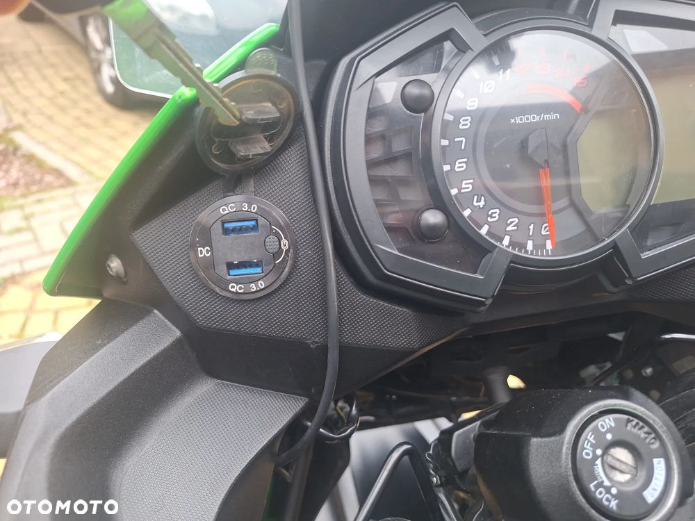 Kawasaki Versys-X 300 - 12