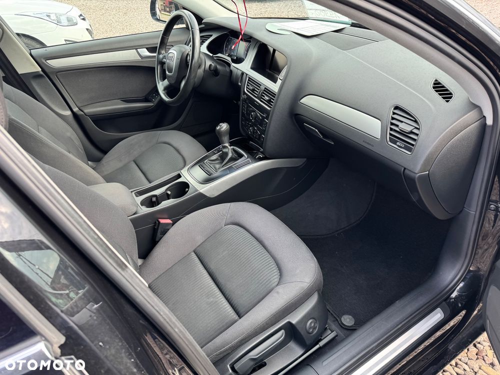Audi A4 Avant - 12