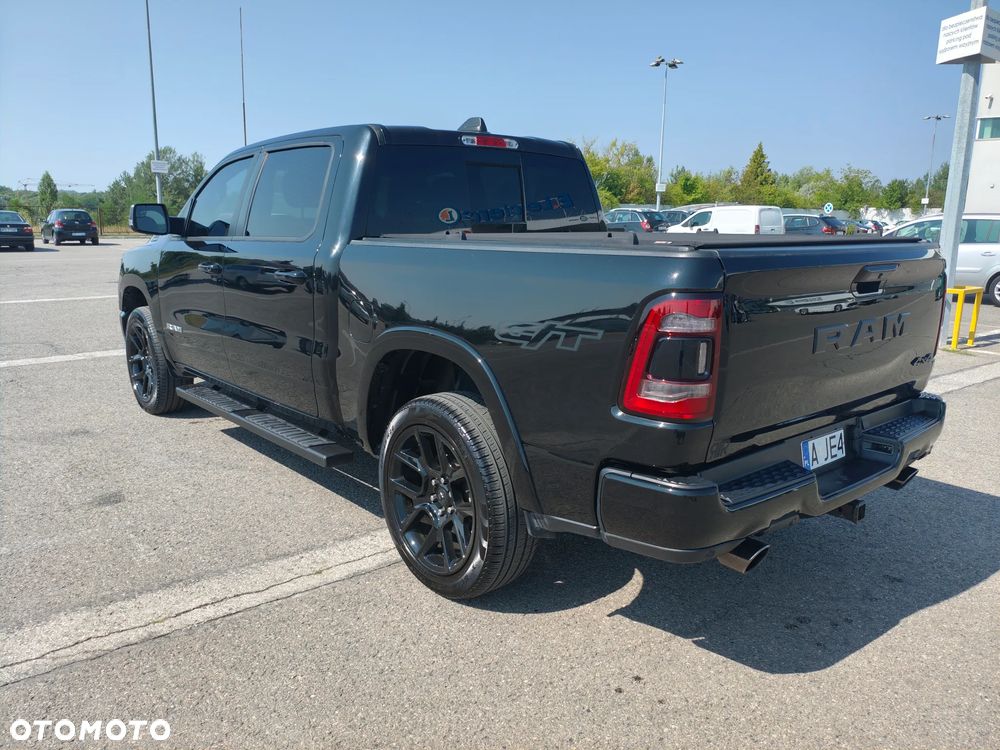 RAM 1500 5.7 Crew Cab Shortbed Bighorn Black - 4