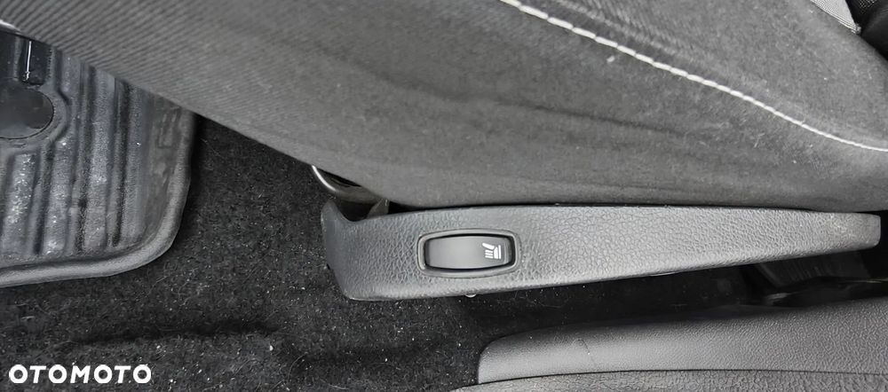 Dacia Duster 1.6 SCe Laureate S&S - 5