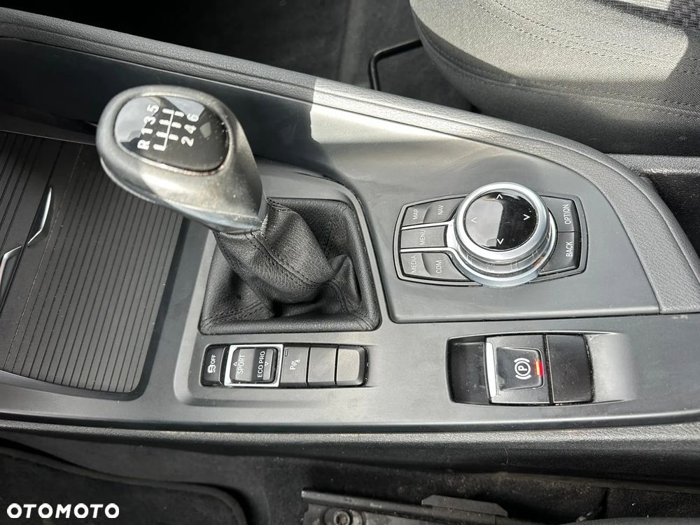 BMW X1 sDrive16d - 15