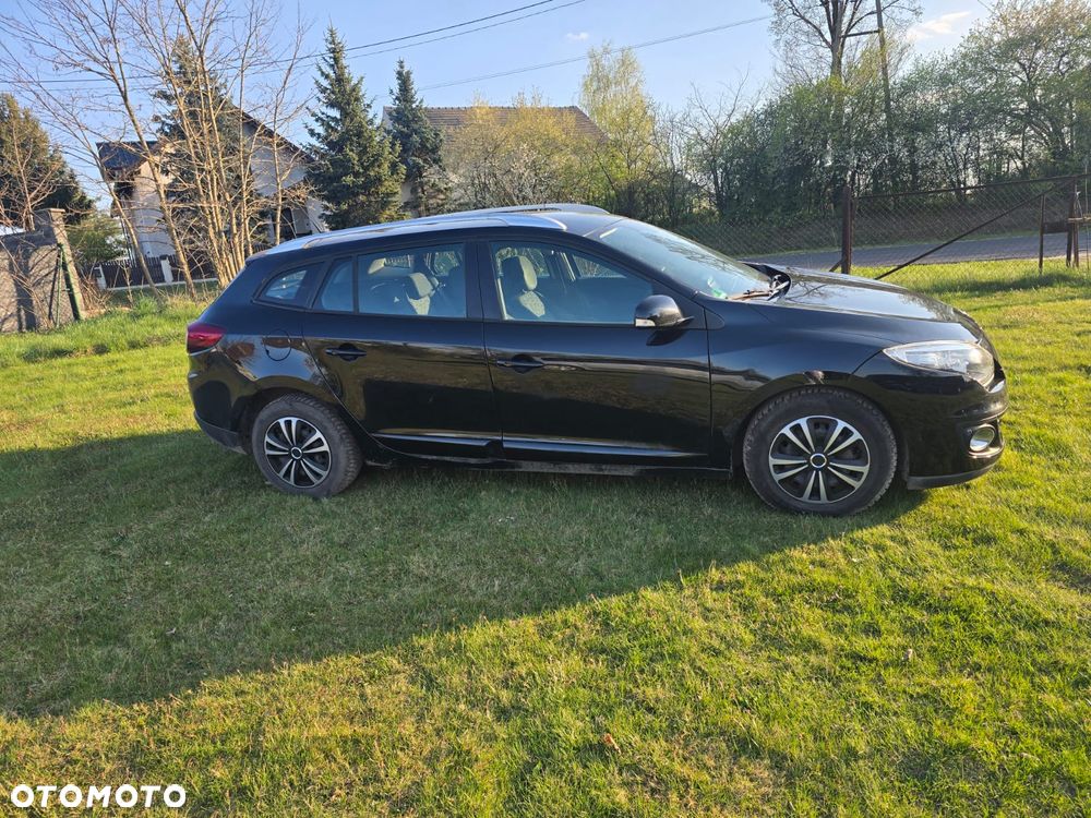 Renault Megane 1.9 dCi FAP Dynamique - 4