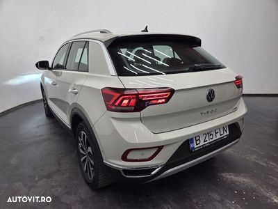 Volkswagen T-Roc - 2