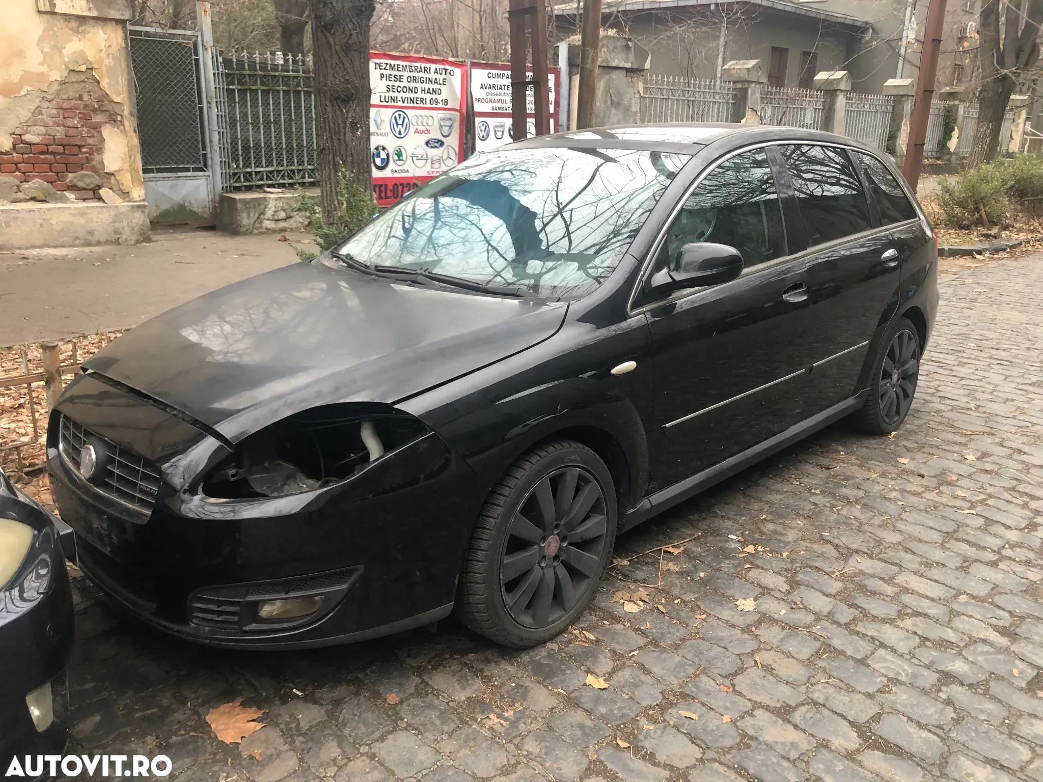 Aripa stanga fata Fiat Croma negru 2008 - 1