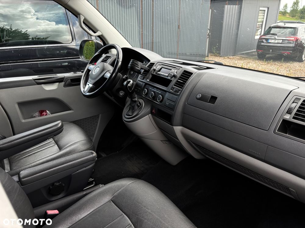 Volkswagen Transporter - 17