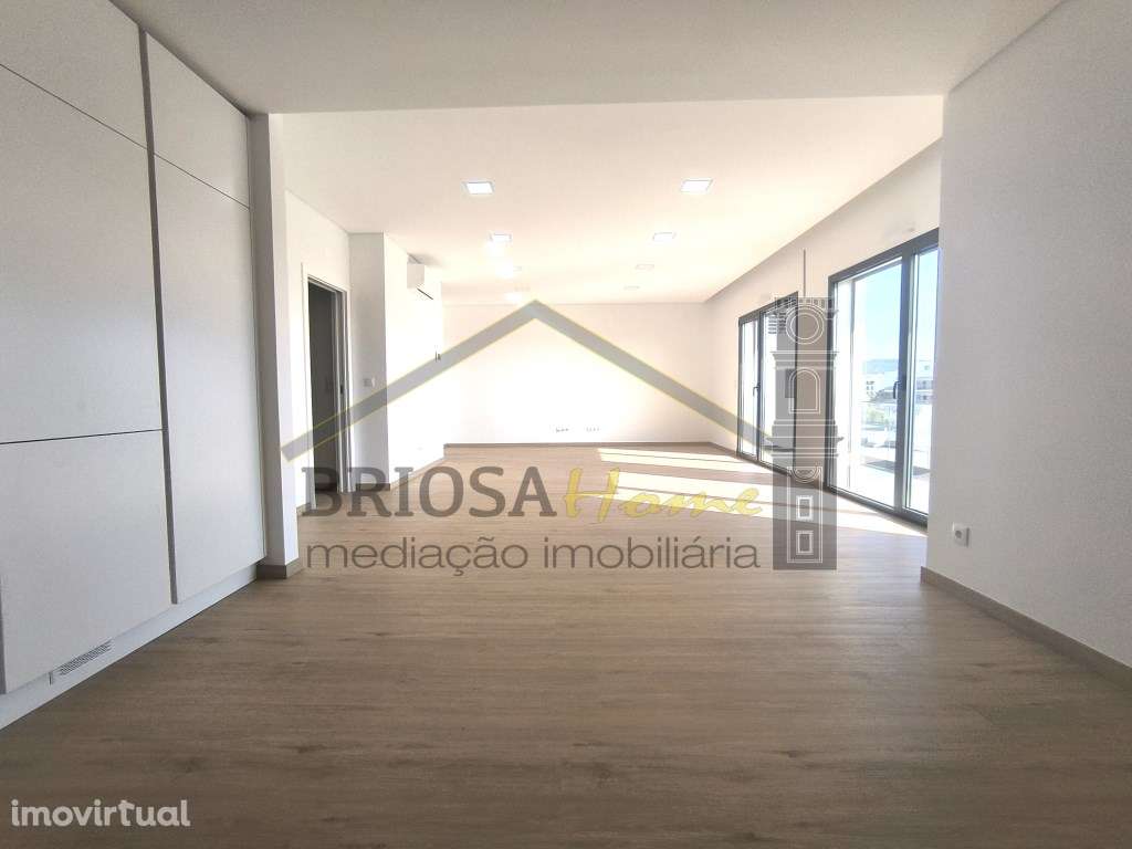 Apartamento T3 dúplex em Condeixa - Grande imagem: 4/43