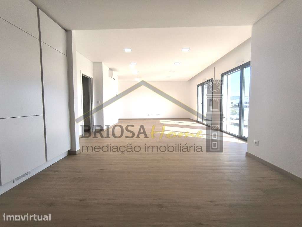 Apartamento T3 dúplex em Condeixa - Grande imagem: 4/43