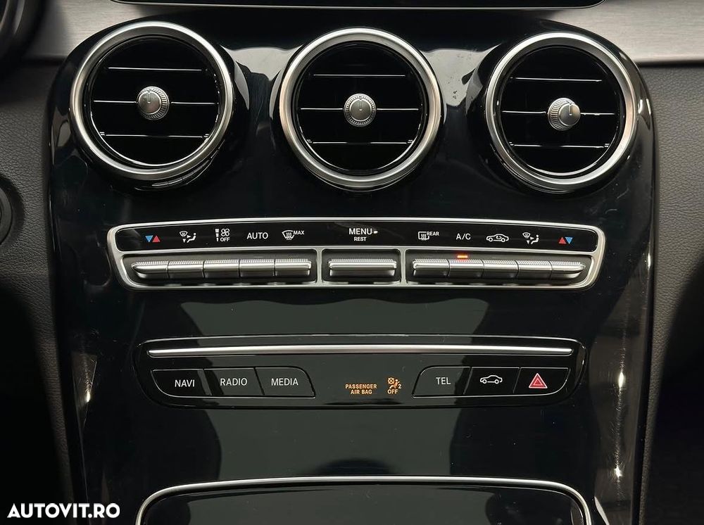 Mercedes-Benz C 300 d 4MATIC Aut - 16
