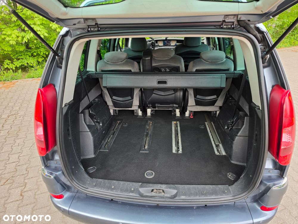 Peugeot 807 HDi 165 Automatik Allure - 20