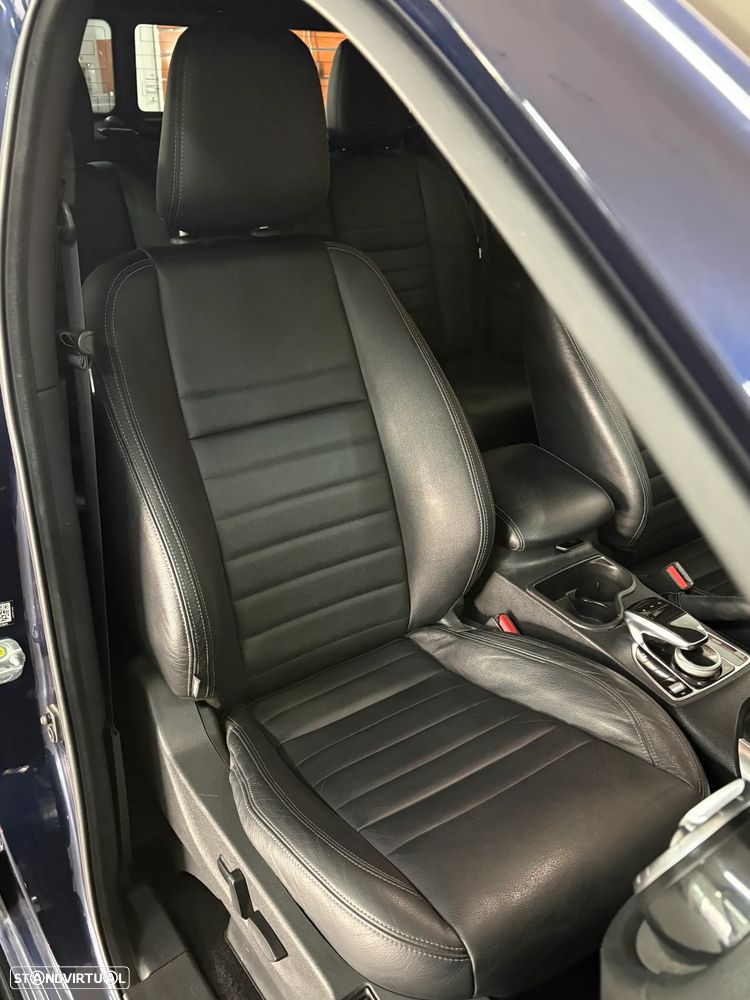 Mercedes-Benz X 250 d Progressive 4-Matic Aut. - 19