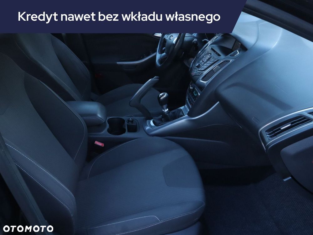 Ford Focus SW - 11
