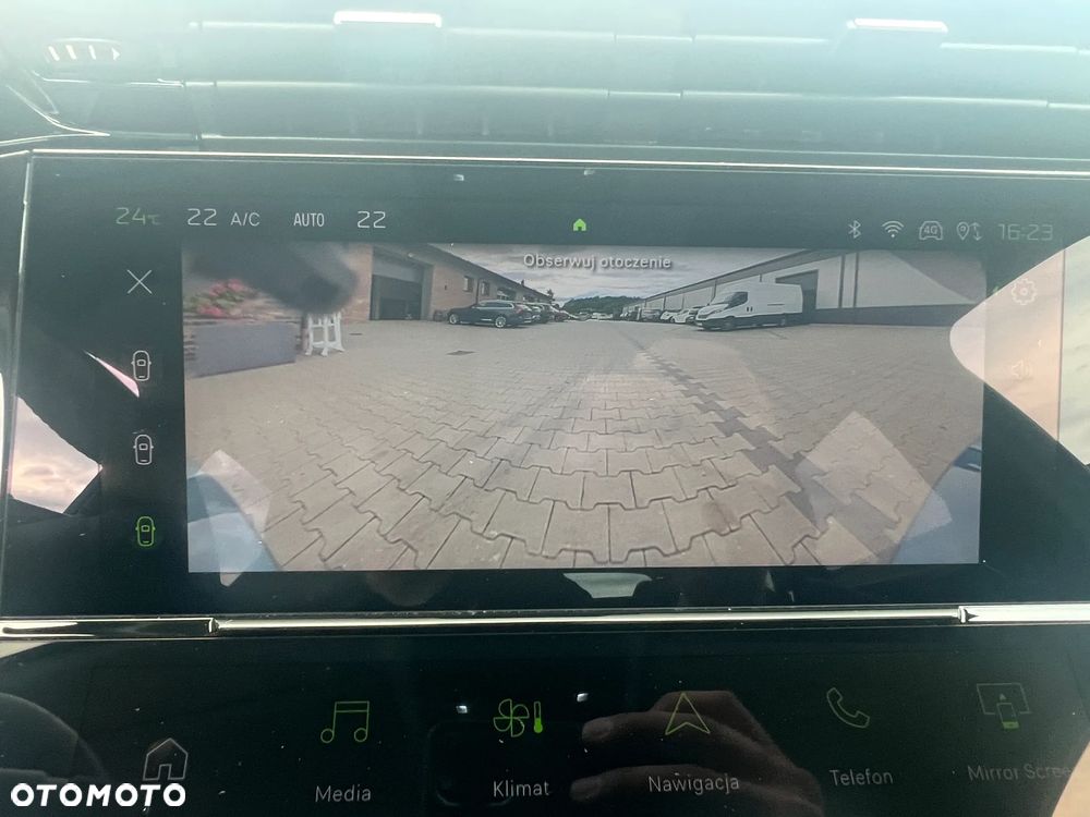 Peugeot 308 1.5 BlueHDi Allure S&S EAT8 - 31