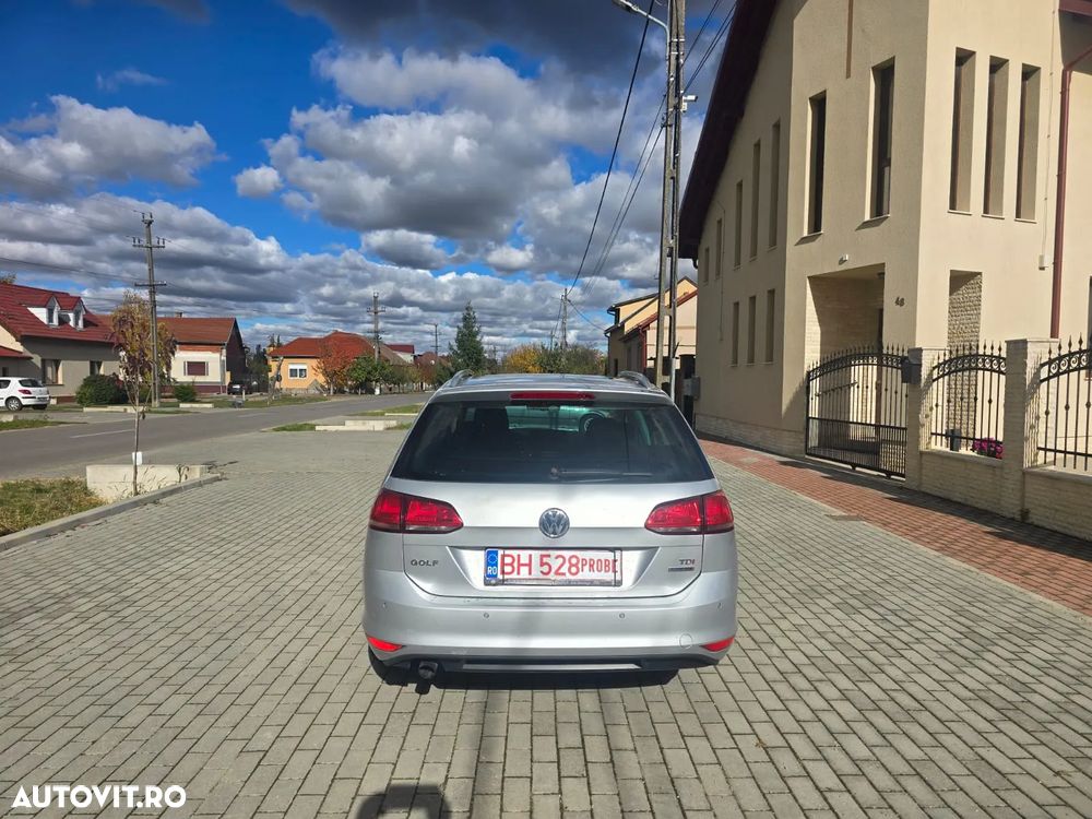 Volkswagen Golf 1.6 BlueTDI DSG Comfortline - 5