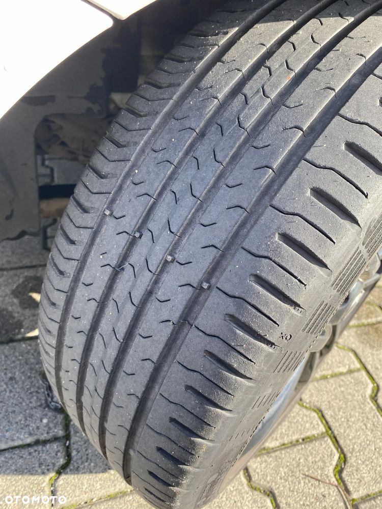 Opel Corsa - 16