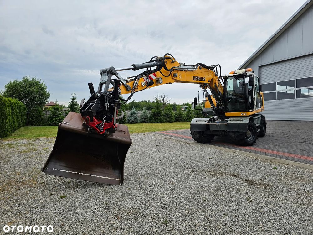 Liebherr A 916 - 40