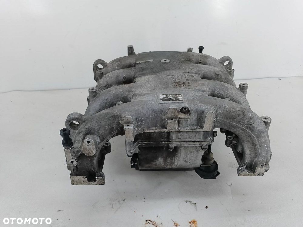 KOLEKTOR SSĄCY AUDI A8 D2 057129713B  057145905B 3.3 TDI - 8