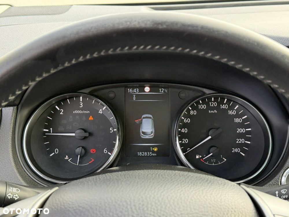 Nissan Qashqai 1.5 dCi Tekna+ - 28
