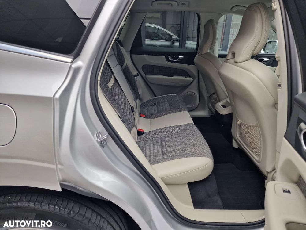 Volvo XC 60 D4 Momentum - 16