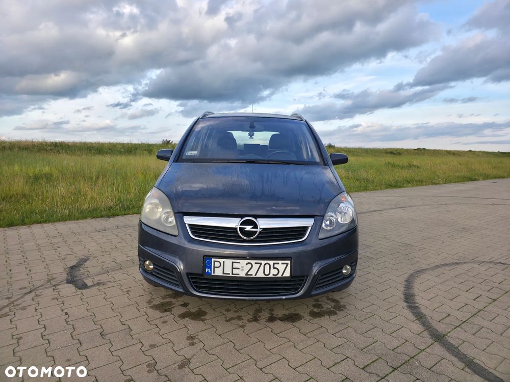 Opel Zafira 1.8 Enjoy - 2