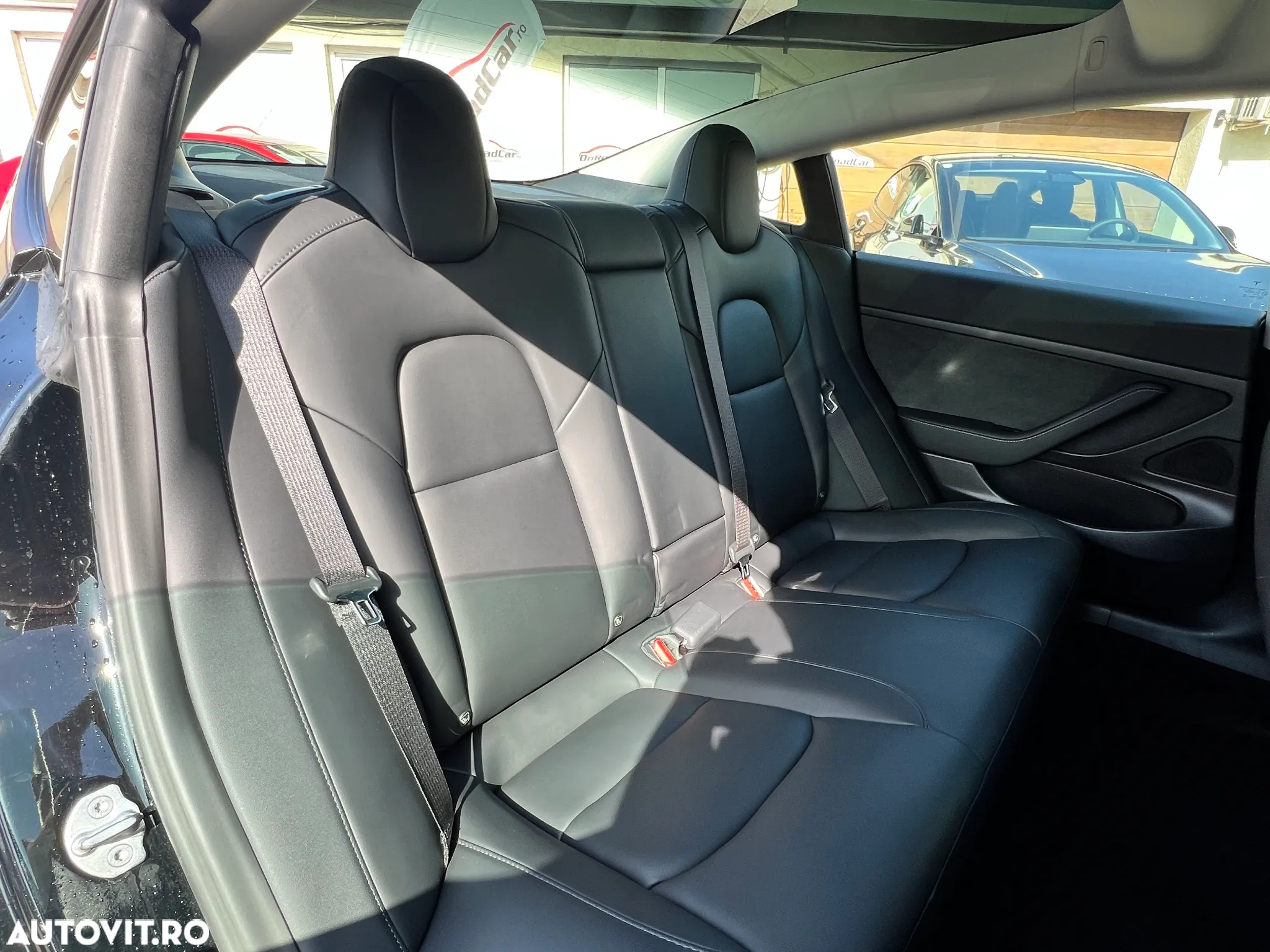 Tesla Model 3 Standard Reichweite Plus Hinterradantrieb - 14