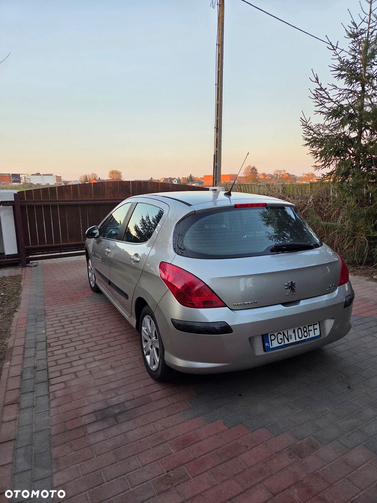 Peugeot 308 - 6