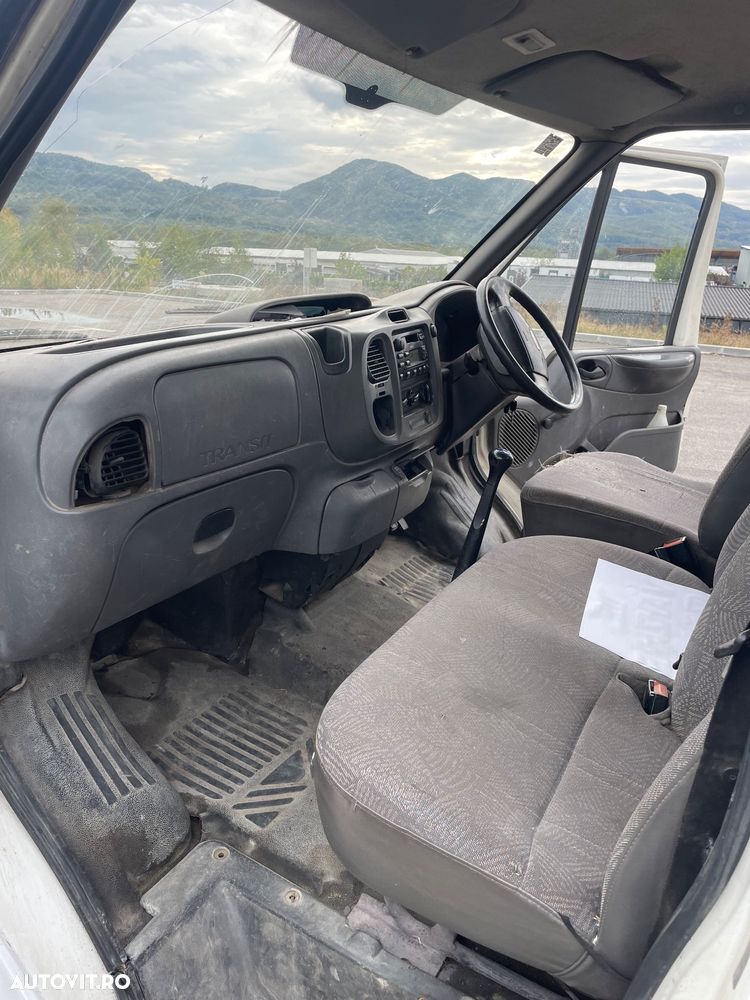 Ford Transit 2.4 - 4