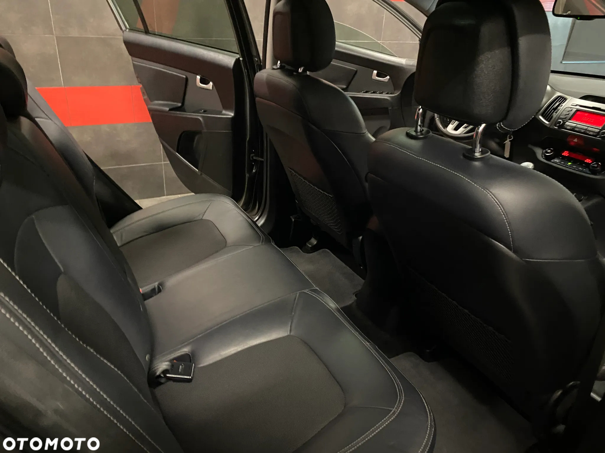 Kia Sportage 2.0 L - 20
