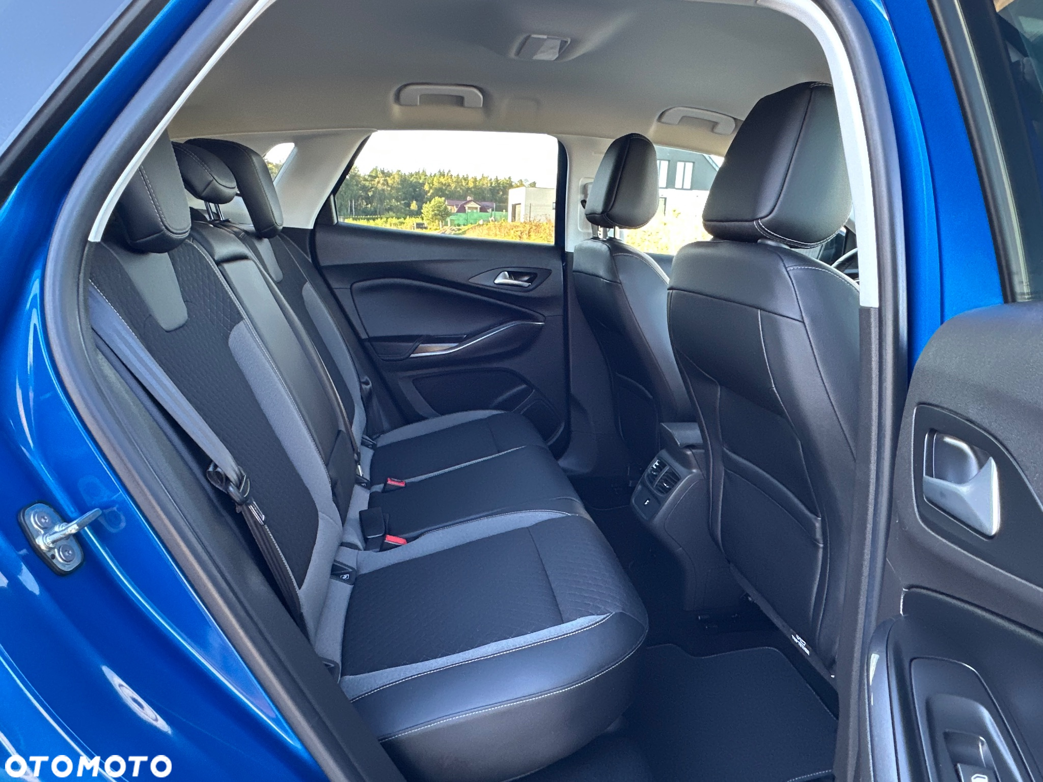 Opel Grandland X 1.5 D Start/Stop Automatik Business Edition - 30
