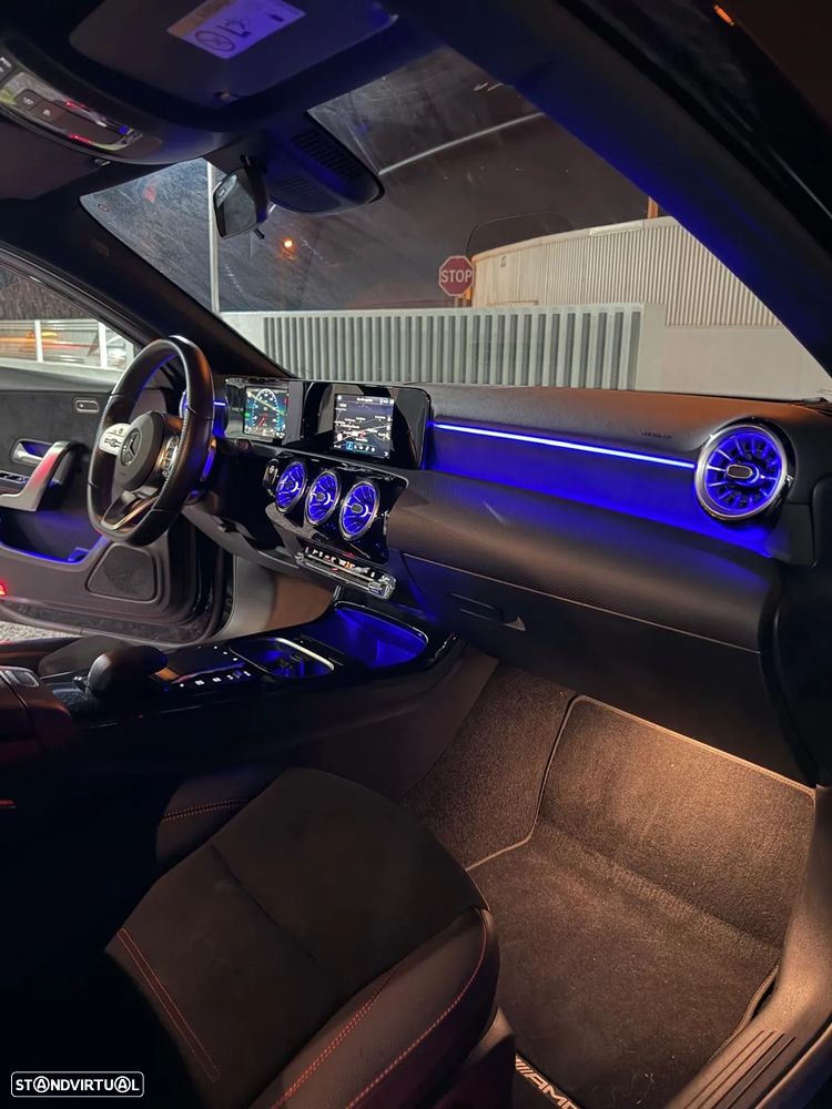 Mercedes-Benz A 250 Limousine e 8G-DCT AMG Line - 22