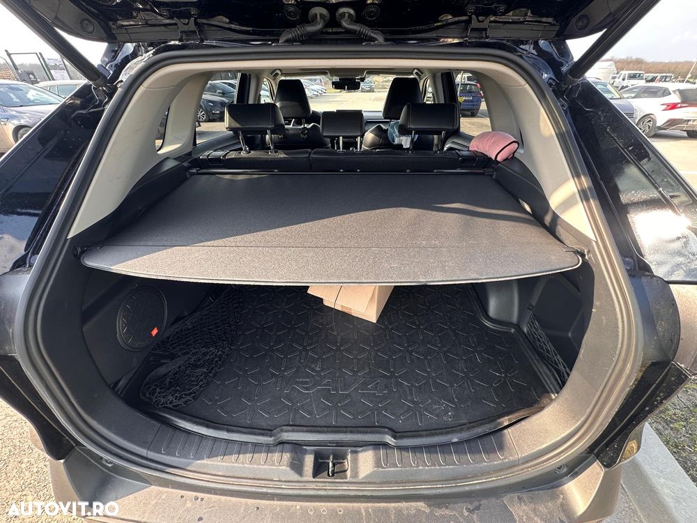 Toyota RAV4 - 27